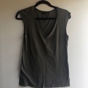 Theory t shirt army green